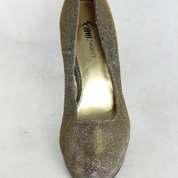 fioni silver heels